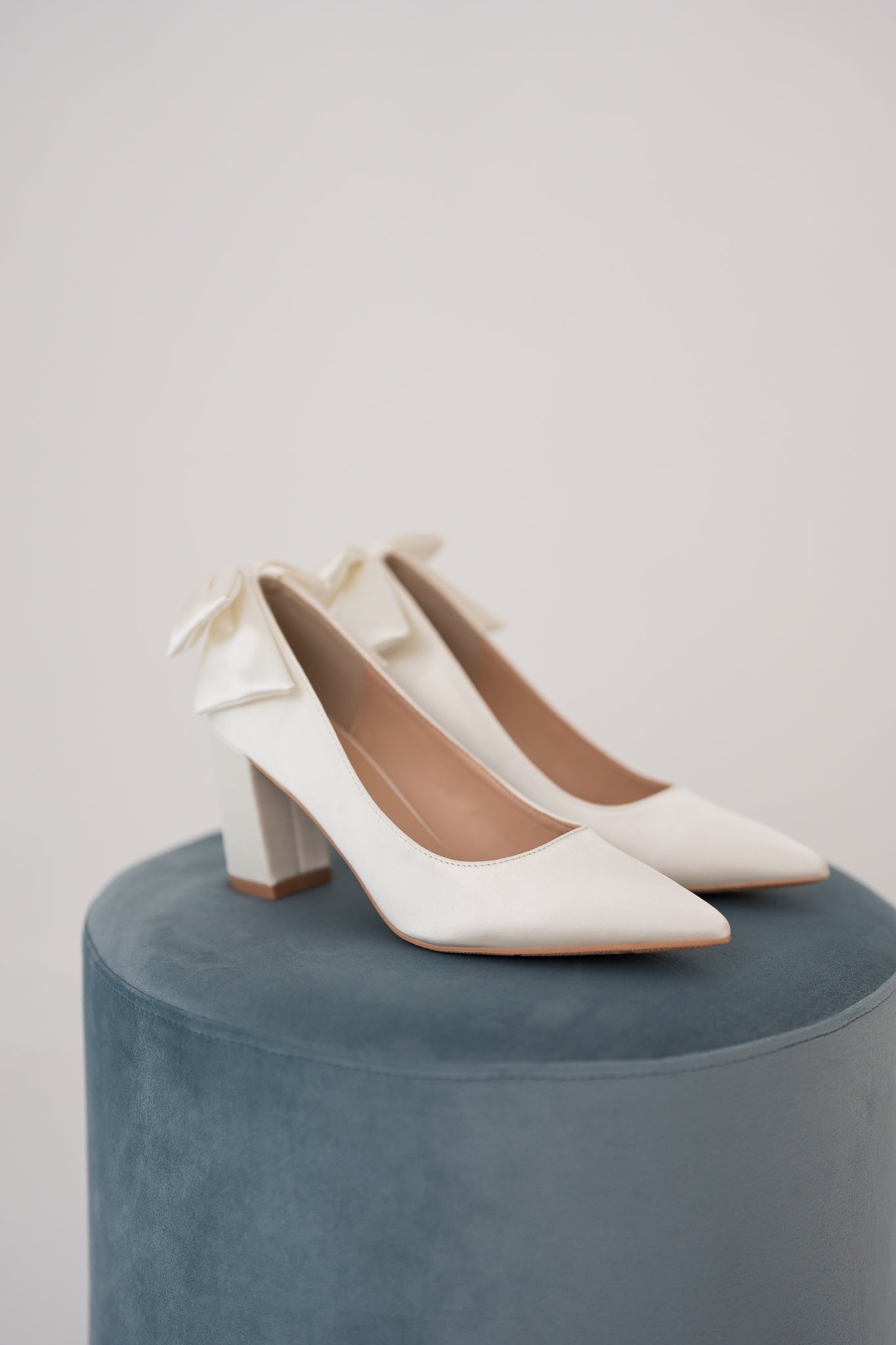 Chloe Satin Bow Chunky Heels US 6.5 White